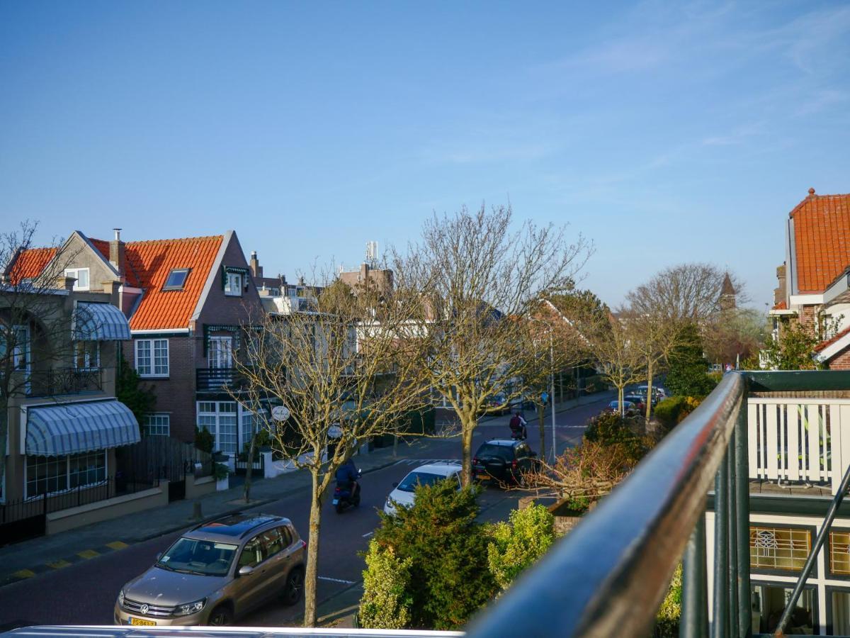 Hotel / Pension Villa Tanahlot Zandvoort Exterior photo